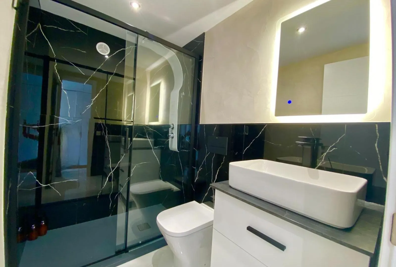 Jade Exclusives Apartment In Las Americas Playa de las Americas